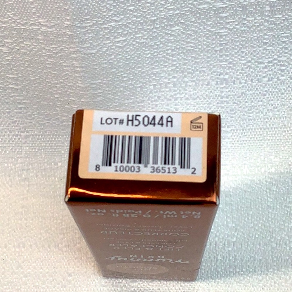 Danessa Myricks Yummy Skin Face/Eye Lift & Flex Concealer NWT Shade: 6-Neutral - Picture 7 of 9